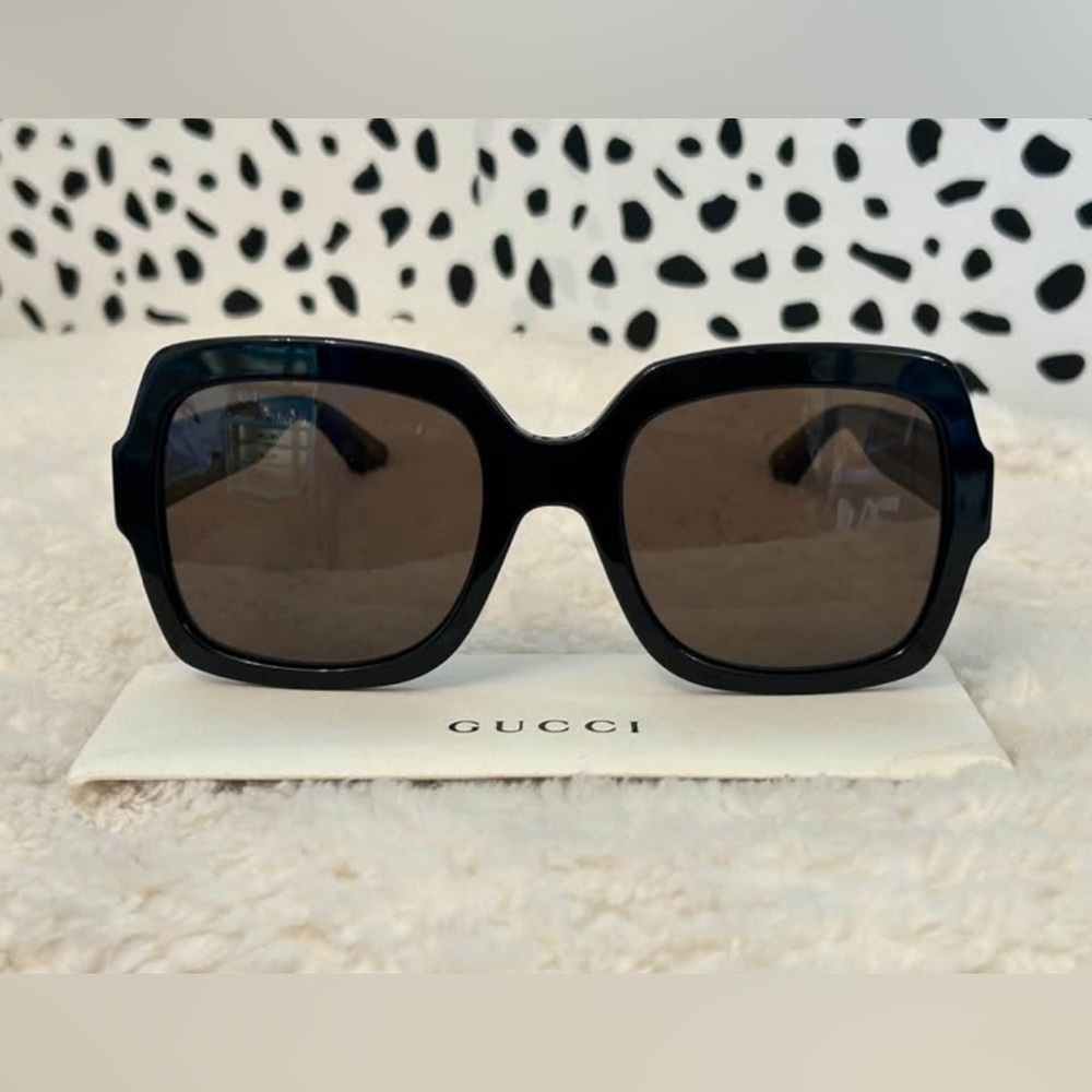 Authentic GUCCI 54mm women’s sunglasses